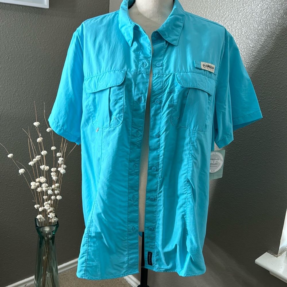 Magellan women’s short sleeve button up fishing shirt size 1X